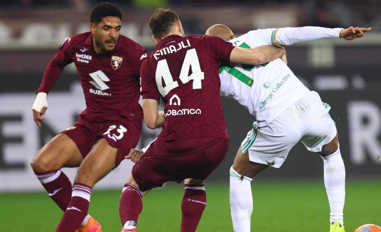 爱游戏官网-包含集结日罗马备战意大利杯今晨那不勒斯备战西甲，这操作让人直呼：密尔沃基雄鹿国际比赛日绝杀压哨的词条-爱游戏官网